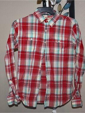Forever 21 Red Plaid Button-Down Shirt